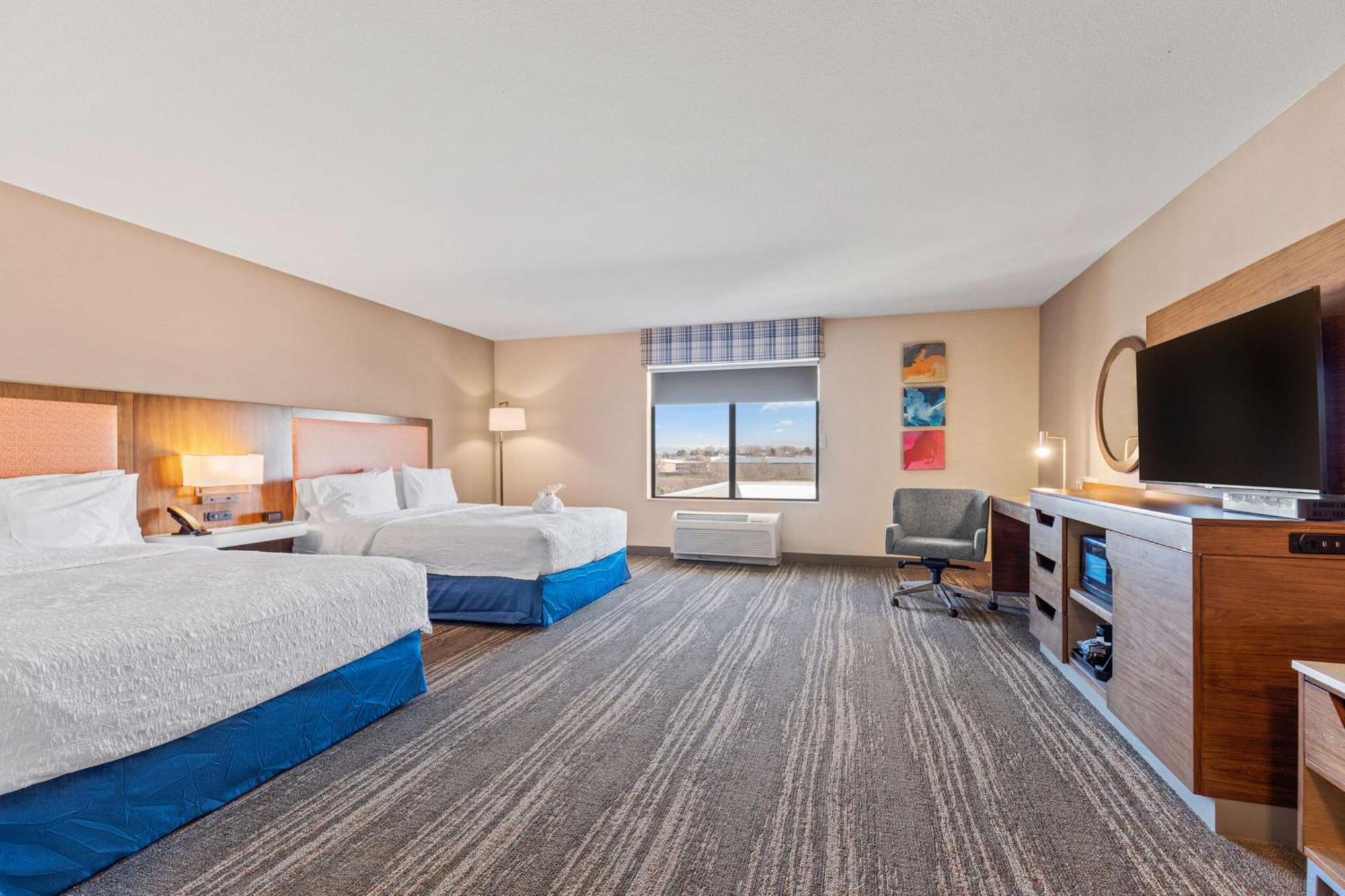 Hampton Inn & Suites Greeley Esterno foto